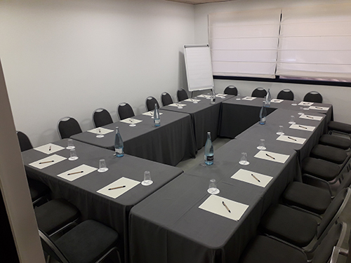 002_alta_montanyahotel Despacho.jpg